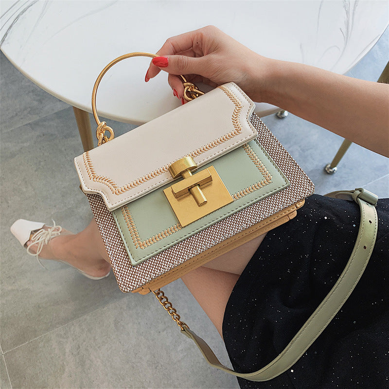 Medusa Textured Shoulder Bag